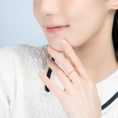 18K 紅色黃金天然鑽石鑲嵌戒指